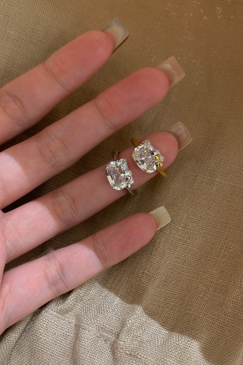 Hello Kitty x Nestura Zirconia Ring