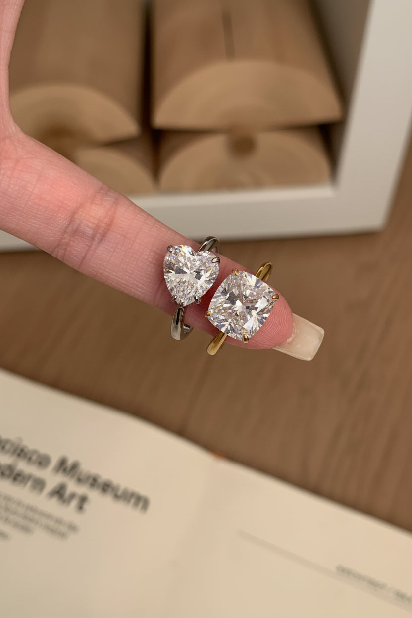 Hello Kitty x Nestura Zirconia Ring