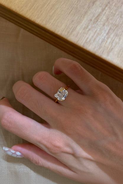 Hello Kitty x Nestura Zirconia Ring