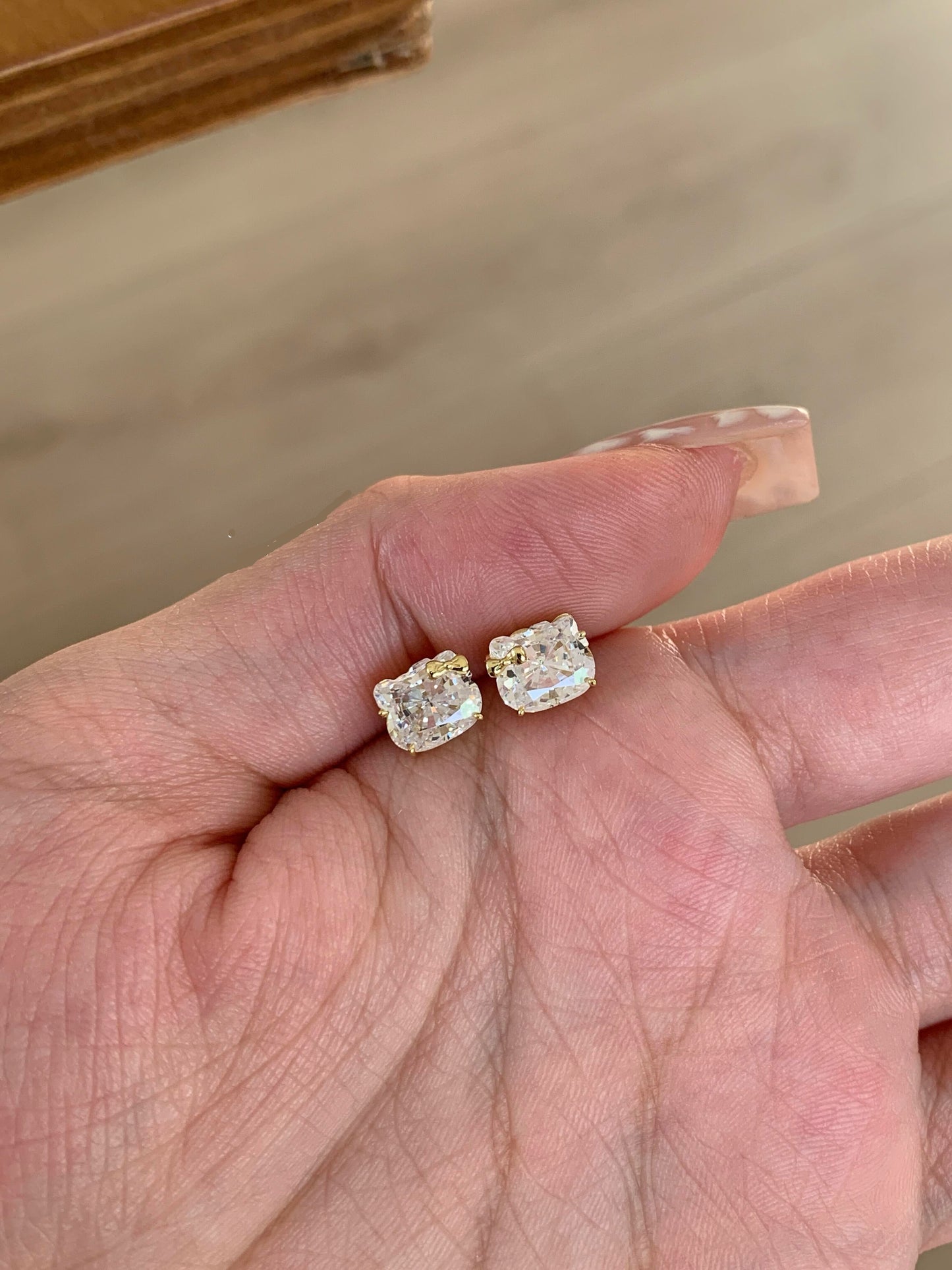 Hello Kitty x Nestura Zirconia Ring